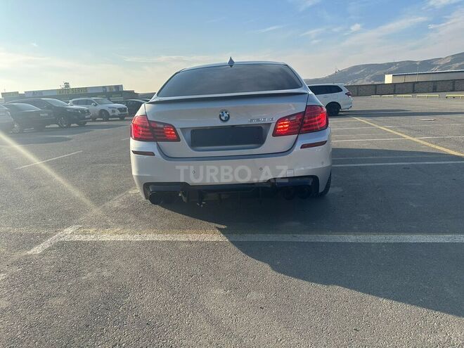 BMW 520 2015, 128,000 km - 2.0 л - Bakı
