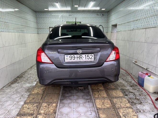 Nissan Sunny 2018, 84,600 km - 1.5 l - Bakı