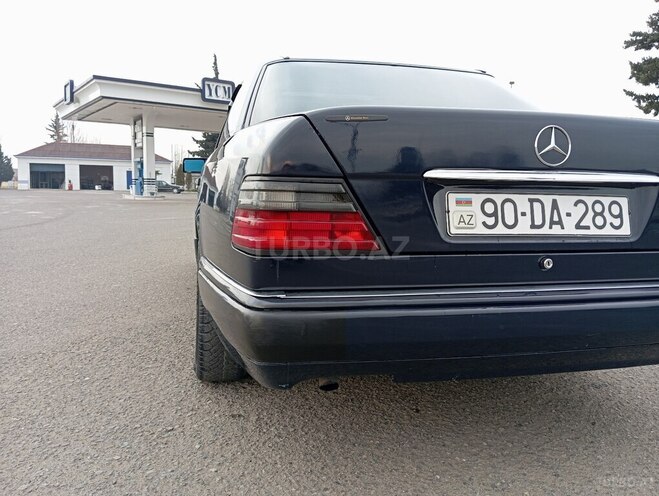 Mercedes E 250 1994, 692,669 km - 2.5 l - Lənkəran