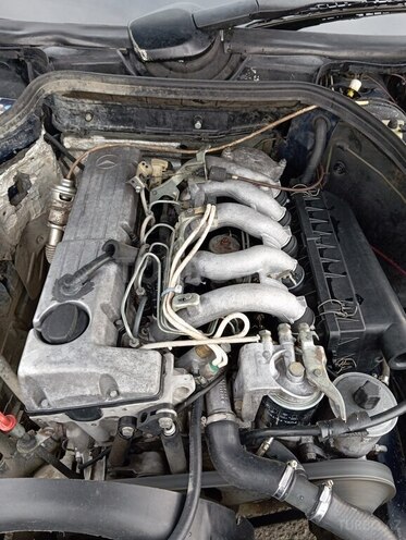 Mercedes E 250 1994, 692,669 km - 2.5 l - Lənkəran