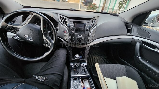 Hyundai i40 2012, 272,000 km - 1.7 l - Bakı