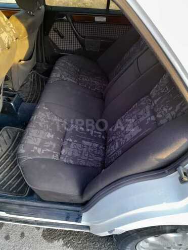 Mercedes E 230 1989, 222,222 km - 2.3 l - Göyçay