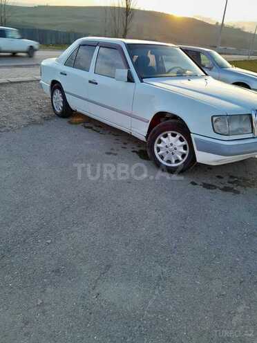 Mercedes E 230 1989, 222,222 km - 2.3 l - Göyçay