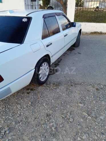 Mercedes E 230 1989, 222,222 km - 2.3 l - Göyçay