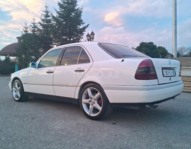Mercedes C 180 1994, 385,856 km - 1.8 l - Qusar