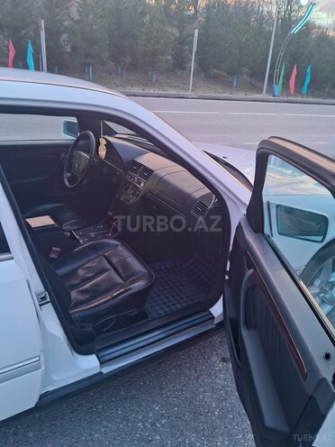 Mercedes C 180 1994, 385,856 km - 1.8 l - Qusar