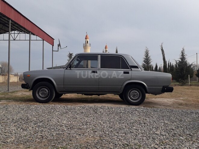 LADA (VAZ) 2107 2011, 92,000 km - 1.6 л - Saatlı