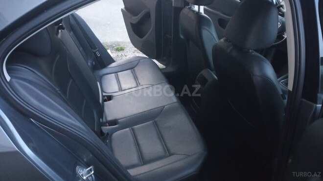 Volkswagen Jetta 2015, 120,000 km - 1.8 л - Bakı