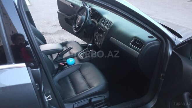Volkswagen Jetta 2015, 120,000 km - 1.8 л - Bakı