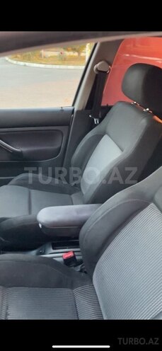 Volkswagen Golf 2003, 250,000 km - 2.0 l - Bakı