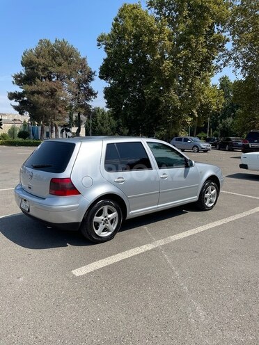 Volkswagen Golf 2003, 250,000 km - 2.0 l - Bakı