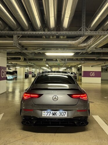 Mercedes  2020, 32,000 km - 2.0 л - Bakı