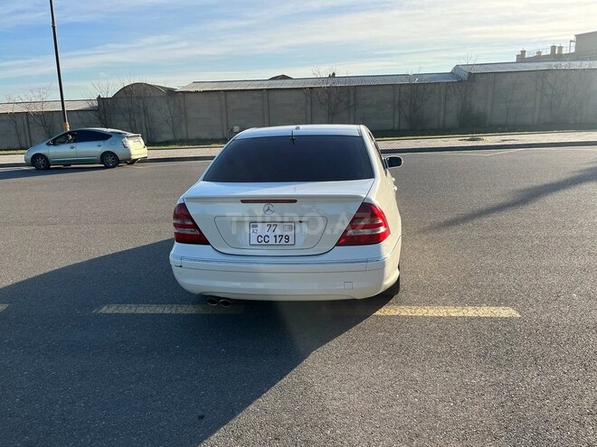 Mercedes C 250 2007, 330,000 km - 2.5 л - Bakı