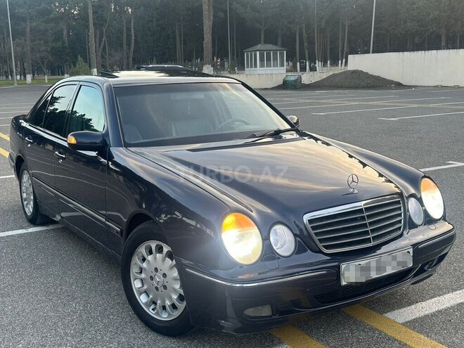 Mercedes E 240 2000, 270,000 km - 2.4 л - Sumqayıt