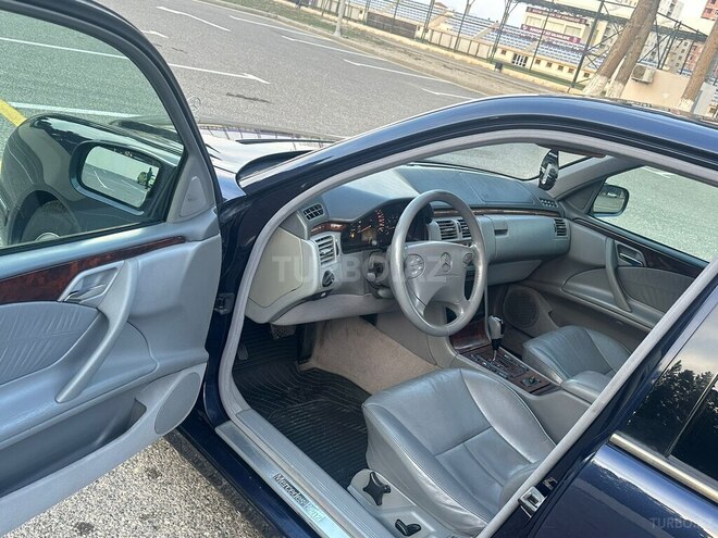 Mercedes E 240 2000, 270,000 km - 2.4 л - Sumqayıt