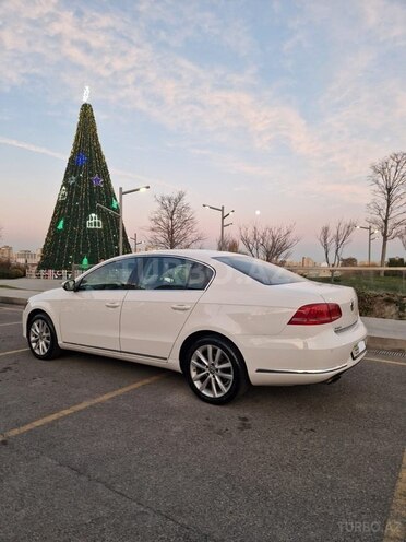 Volkswagen Passat 2014, 182,000 km - 1.8 l - Bakı