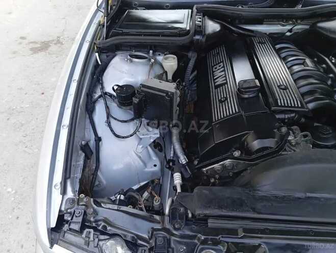 BMW 523 1999, 192,000 km - 2.3 l - Xırdalan