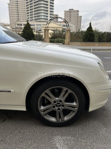 Mercedes E 280 2006, 300,000 km - 3.0 l - Xırdalan