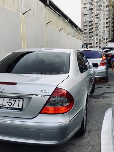Mercedes E 220 2007, 271,000 km - 2.2 l - Bakı