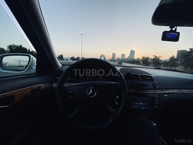 Mercedes E 220 2007, 271,000 km - 2.2 l - Bakı