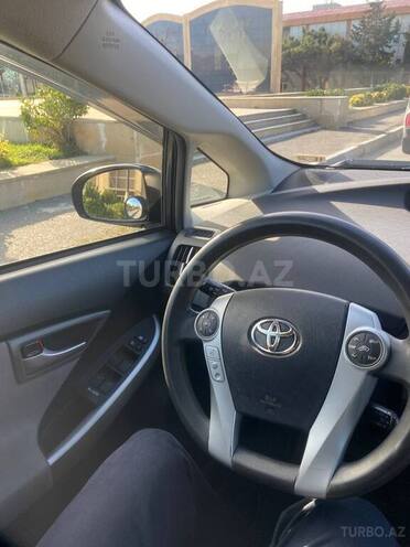 Toyota Prius 2014, 133,796 km - 1.8 л - Bakı