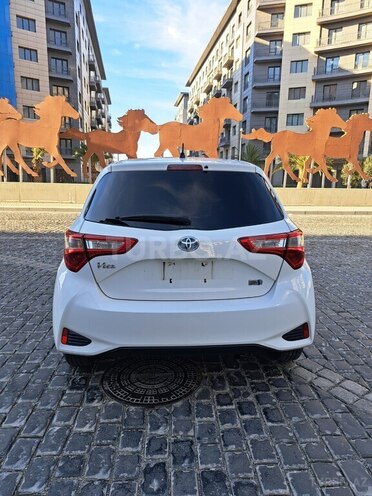 Toyota Yaris 2017, 38,000 km - 1.5 l - Bakı