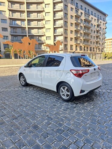 Toyota Yaris 2017, 38,000 km - 1.5 l - Bakı