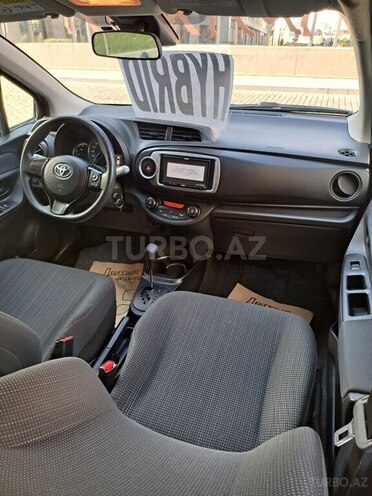 Toyota Yaris 2017, 38,000 km - 1.5 l - Bakı