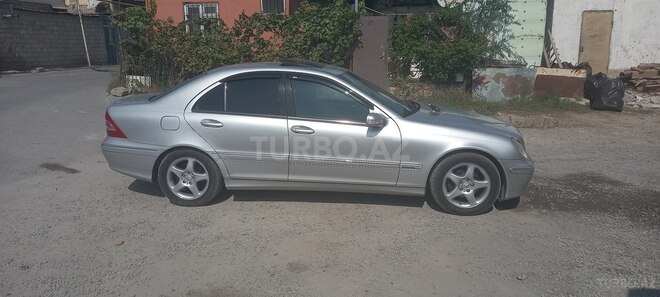 Mercedes C 200 2001, 339,000 km - 2.0 l - Bakı
