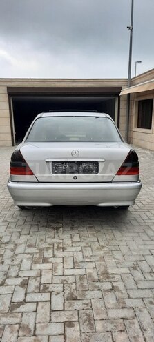 Mercedes C 240 1998, 286,000 km - 2.4 л - Bakı