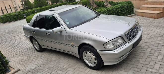 Mercedes C 240 1998, 286,000 km - 2.4 л - Bakı