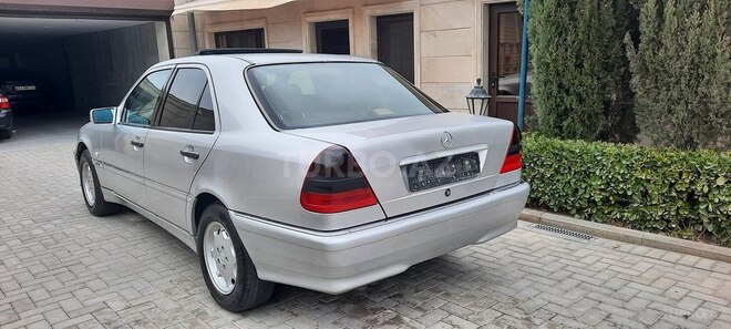 Mercedes C 240 1998, 286,000 km - 2.4 л - Bakı