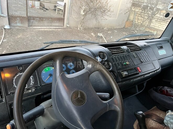 Mercedes Atego 1218 1999, 373,345 km - 4.3 l - Qazax