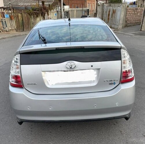 Toyota Prius 2008, 267,000 km - 1.5 l - Saatlı