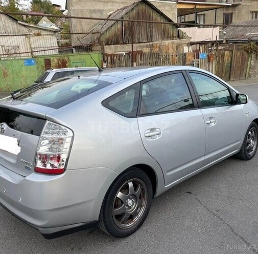 Toyota Prius 2008, 267,000 km - 1.5 l - Saatlı