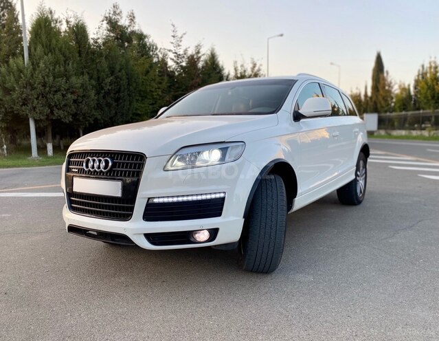 Audi Q7 2009, 200,000 km - 4.2 l - Lənkəran
