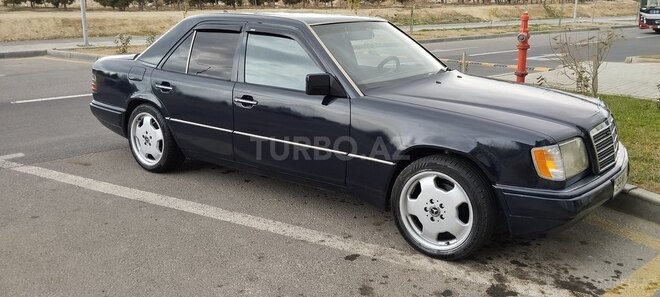 Mercedes E 220 1994, 400,000 km - 2.2 l - Bakı