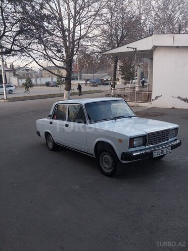 LADA (VAZ) 2107 2002, 98,000 km - 1.6 l - Qazax