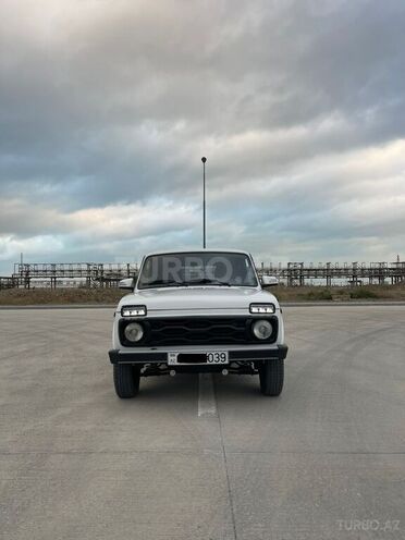 LADA (VAZ) Niva 2018, 120,000 km - 1.7 l - Sumqayıt