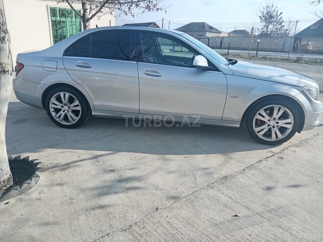 Mercedes C 200 2007, 228,000 km - 2.2 l - Şəki