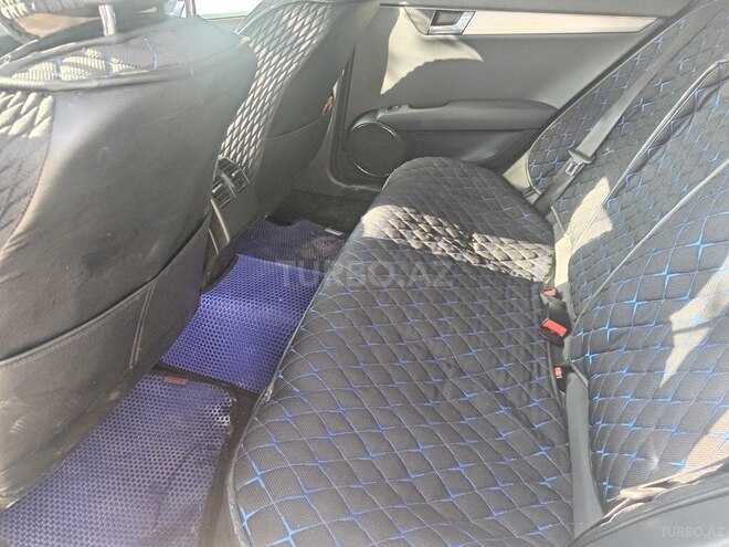Mercedes C 200 2007, 228,000 km - 2.2 l - Şəki