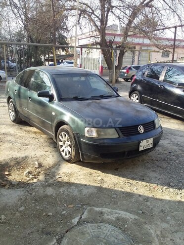 Volkswagen Passat 2000, 315,000 km - 2.8 l - Mingəçevir