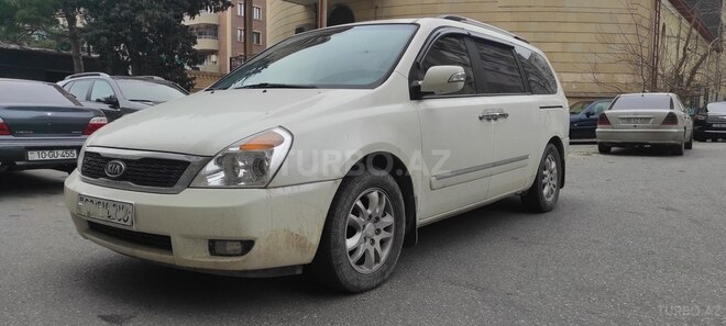 Kia Carnival 2011, 168,000 km - 2.2 l - Bakı
