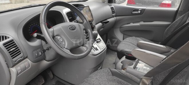 Kia Carnival 2011, 168,000 km - 2.2 l - Bakı