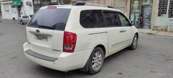 Kia Carnival 2011, 168,000 km - 2.2 l - Bakı
