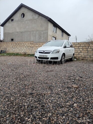 Opel Zafira 2006, 430,000 km - 1.9 l - Qusar