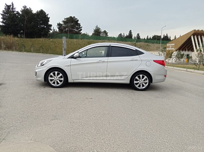 Hyundai Accent 2014, 125,000 km - 1.6 l - Bakı
