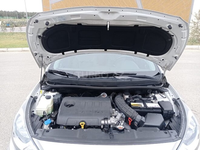 Hyundai Accent 2014, 125,000 km - 1.6 l - Bakı