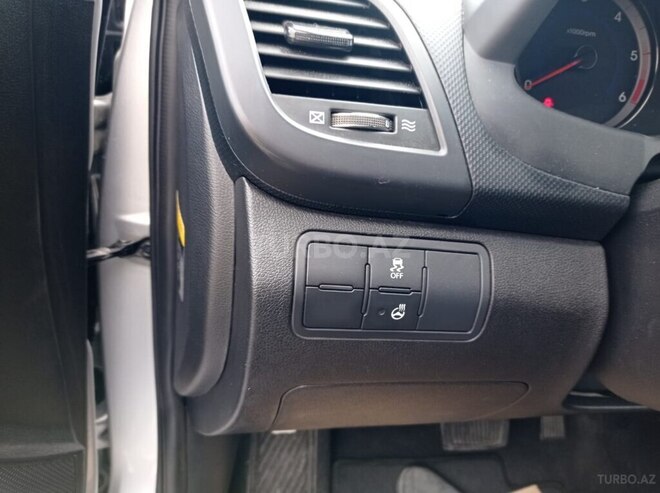 Hyundai Accent 2014, 125,000 km - 1.6 l - Bakı