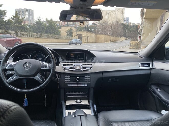 Mercedes E 220 2015, 222,110 km - 2.2 л - Bakı